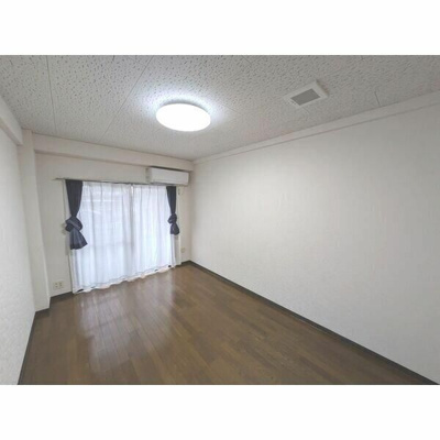 【洋室】 | リバービレッジ