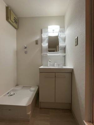【独立洗面台】 | ネオコーポ大津湖城が丘Ｂ棟