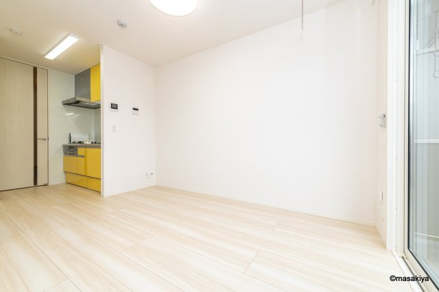 リヴェール中御所　Cの居間・リビング