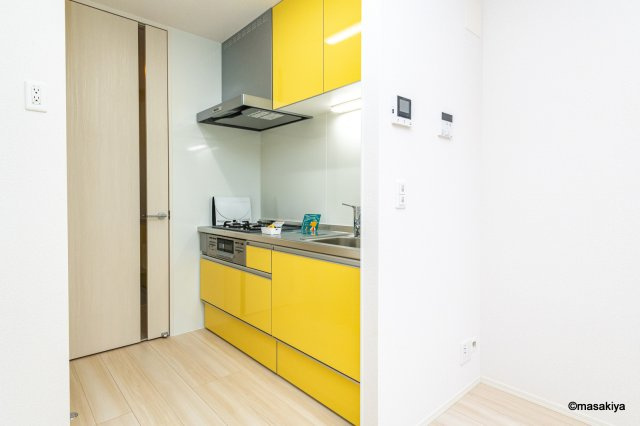 リヴェール中御所　Cのキッチン