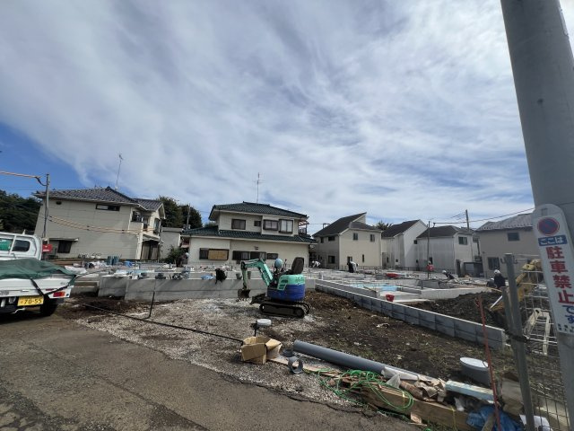 武蔵村山市本町　新築戸建全6棟の駐車場