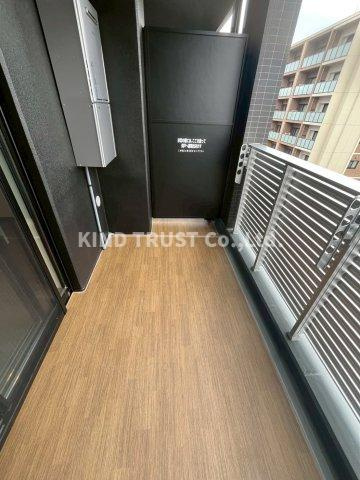 セントリヴィエ大阪梅田のバルコニー|お洗濯にも便利なバルコニー付き