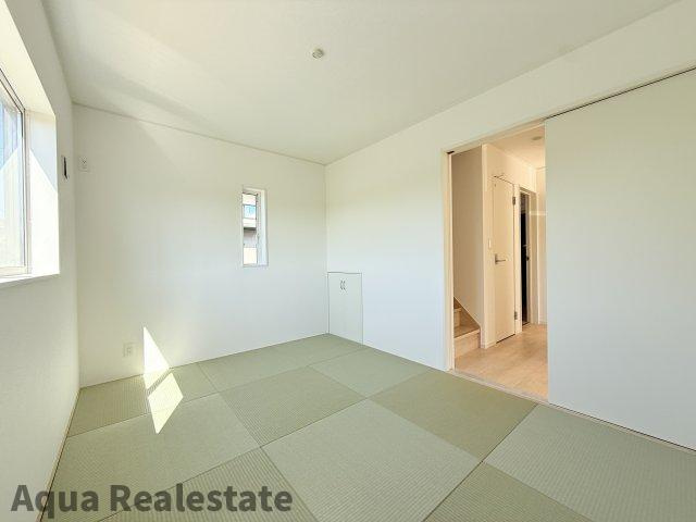 クレイドルガーデン高松市下田井町第三の和室|和室ならではの温かな和の空間で寛ぎの時間を過ごせます