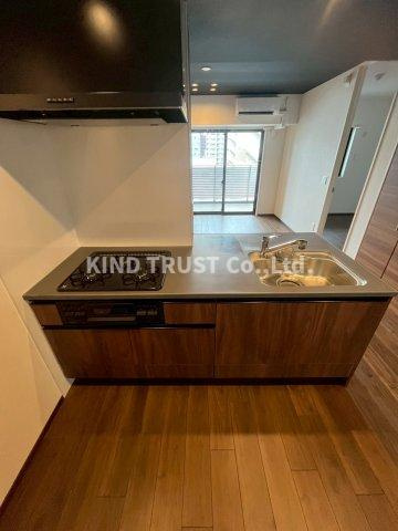 セントリヴィエ大阪梅田のキッチン|お料理しやすいキッチンです