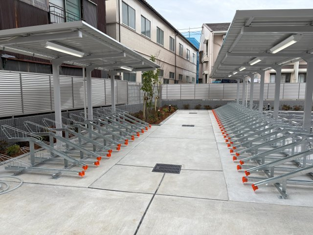 GENOVIA谷塚の駐車場|駐輪場