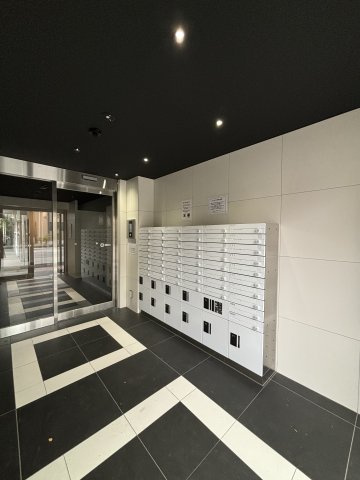 GENOVIA妙典のロビー