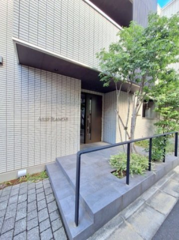 エルブランシュのエントランス