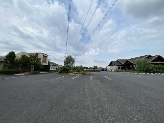 下妻店舗事務所の駐車場