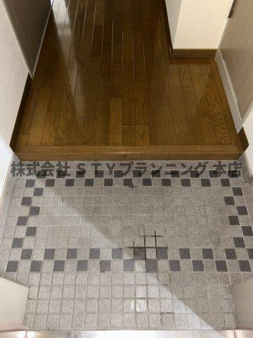 仲介手数料０円！ジュノスの玄関