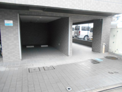 【駐車場】 | ルーブル新中野 | 敷地内駐車場。
