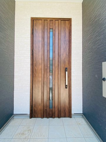 よかタウン／中央区琴平1丁目1期／2号棟の玄関|即ご案内可☆【琴平1丁目全4棟】当日内覧希望もご相談下さい☆外観・設備等をご確認下さい♪