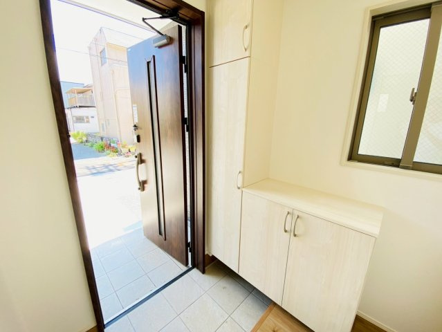 よかタウン／中央区琴平1丁目1期／2号棟の玄関|即ご案内可☆【琴平1丁目全4棟】当日内覧希望もご相談下さい☆外観・設備等をご確認下さい♪