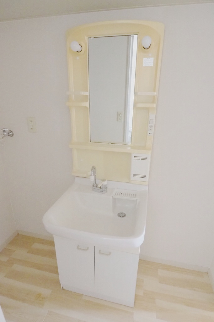 TKハイツの洗面所