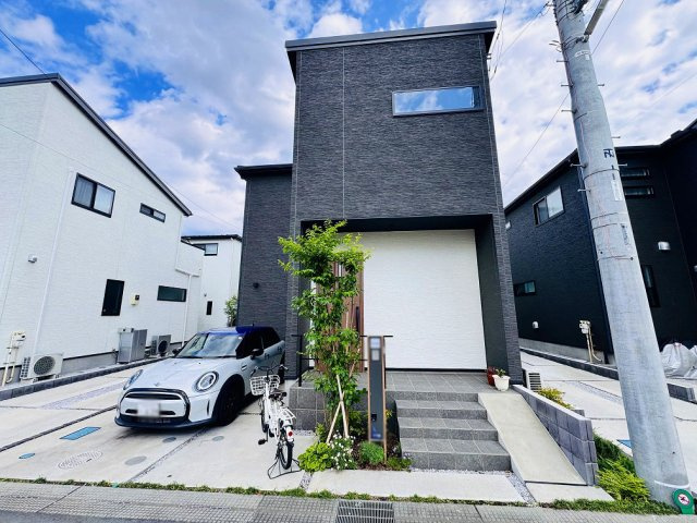 【外観】 | 和光市南1丁目　中古一戸建住宅（成増店） | 床暖房やパントリー、リネン棚など充実の設備仕様