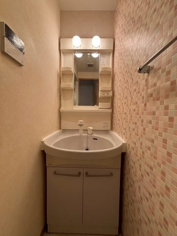 大阪市中央区南久宝寺町２丁目の賃貸マンションの洗面所