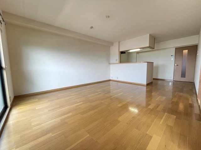 リファインド・Fの居間・リビング