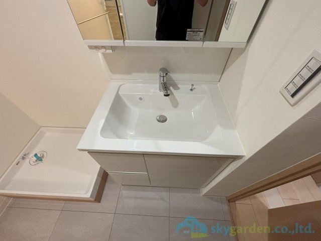 本厚木リバーサイドマンション参番館の独立洗面台