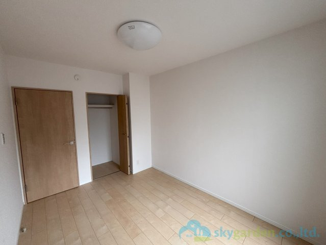 本厚木リバーサイドマンション参番館の洋室