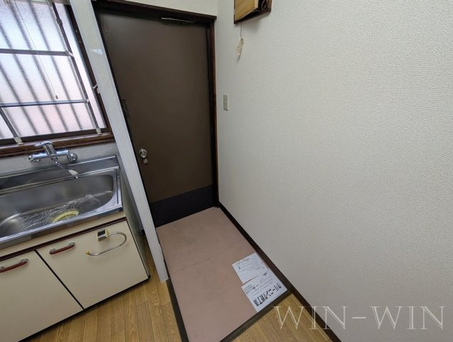 コーポ大池の玄関