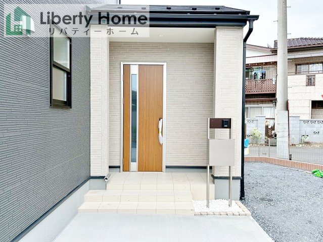 水戸市内原町第11　新築戸建の玄関