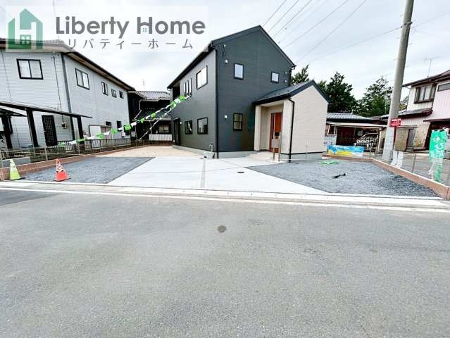 水戸市内原町第11　新築戸建の駐車場