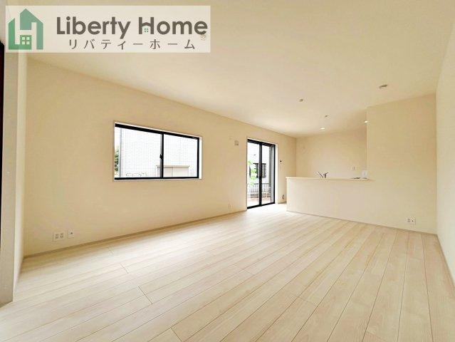 水戸市内原町第11　新築戸建の居間・リビング