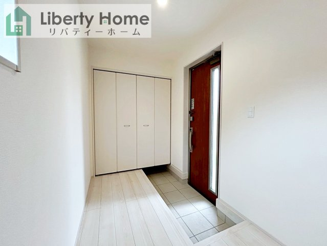 水戸市内原町第11　新築戸建の玄関