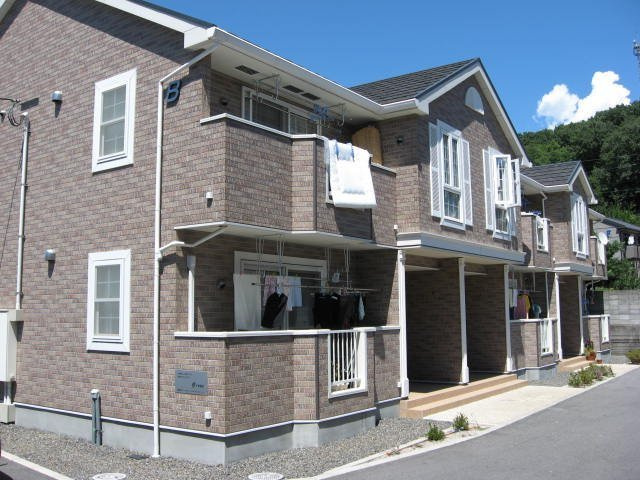 ニューマロンテールＢ