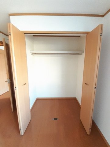 ニューマロンテールＢの収納