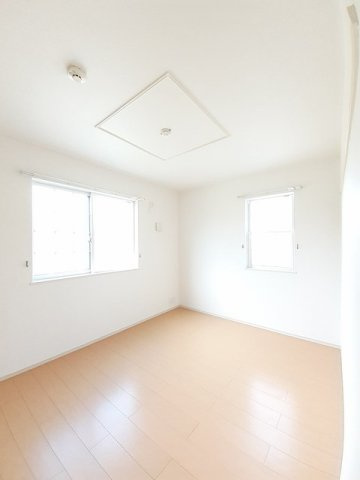 アウローラの内装