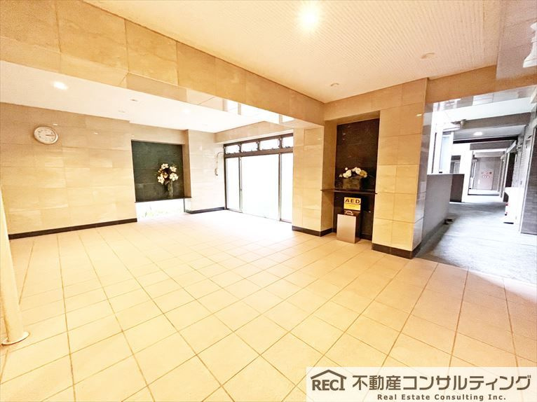 ビューネ西宮五段坂のエントランス