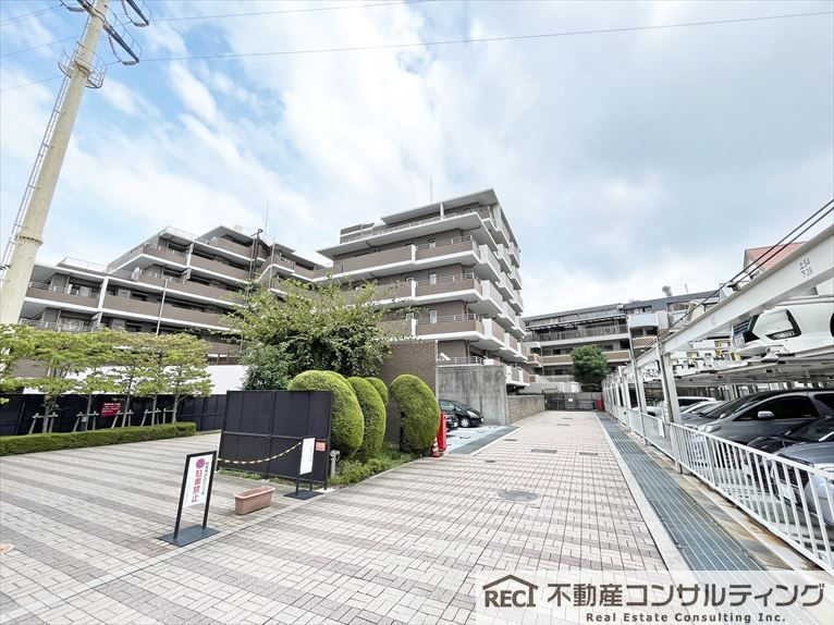ビューネ西宮五段坂の外観|カウンターキッチン