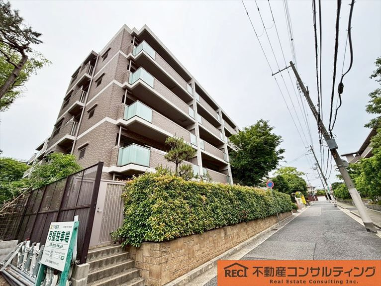 アルス芦屋川の外観