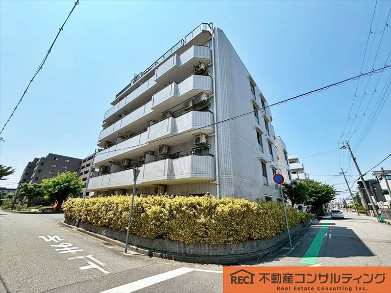 グランドヴィラ西宮の外観