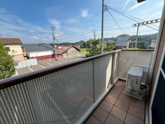 ロイヤルプラザのエントランス