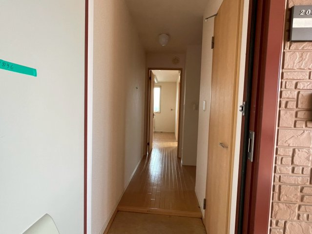 ロイヤルプラザの玄関