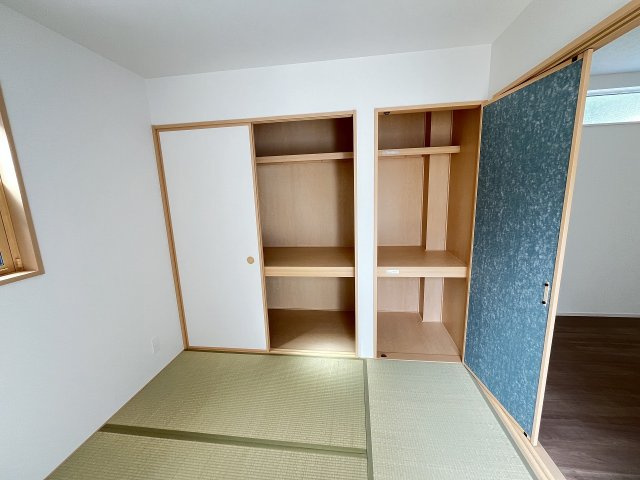 【収納】 | 糟屋郡第1宇美町神武原1丁目　3号棟（全3棟）【仲介手数料無料・0円】 | 現地写真。