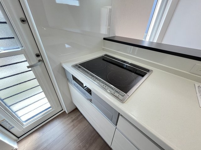 【キッチン】 | 糟屋郡第1宇美町神武原1丁目　3号棟（全3棟）【仲介手数料無料・0円】 | 現地写真。