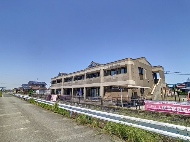 LION　Hikariの外観