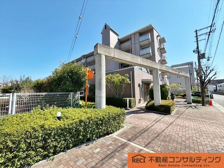 香櫨園フラットB棟の外観