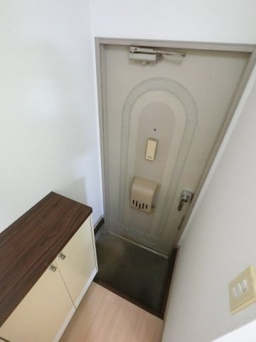 【玄関】