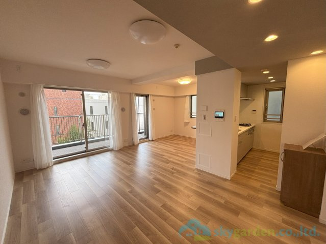 グランスイート本厚木の居間・リビング