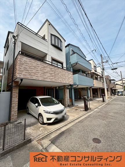 西宮市宮前町　中古戸建の外観