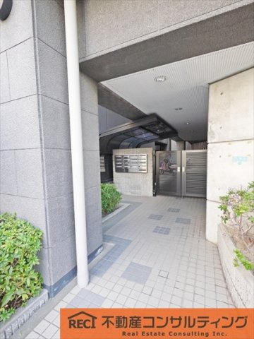 甲子園プラッツのエントランス