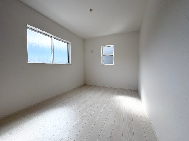 【子供部屋】 | 糟屋郡第1宇美町神武原1丁目　2号棟（全3棟）【仲介手数料無料・0円】 | 施工例。施工例は完成時と異なる場合があります。