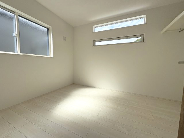 【子供部屋】 | 糟屋郡第1宇美町神武原1丁目　2号棟（全3棟）【仲介手数料無料・0円】 | 現地写真。