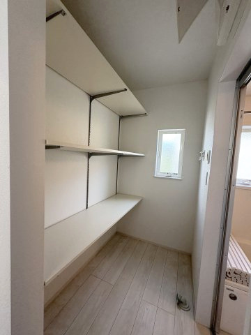 【脱衣所】 | 糟屋郡第1宇美町神武原1丁目　2号棟（全3棟）【仲介手数料無料・0円】 | 現地写真。