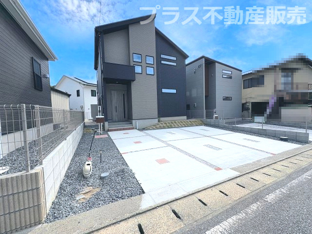 【外観】 | 糟屋郡第1宇美町神武原1丁目　2号棟（全3棟）【仲介手数料無料・0円】 | 現地写真。プラス不動産販売なら、現場の全ての棟をまとめてご見学頂けます。