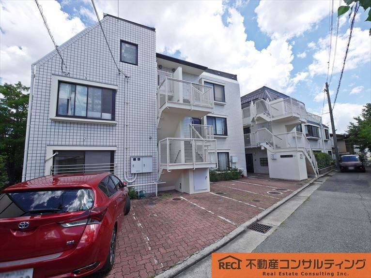 サンロイヤル上甲東園B棟