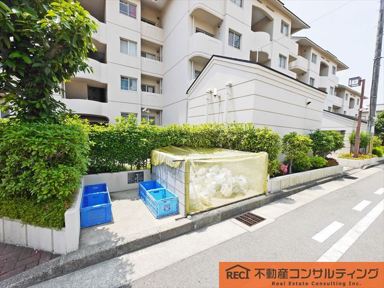 ローズハイツ西宮宮前町二号棟の周辺